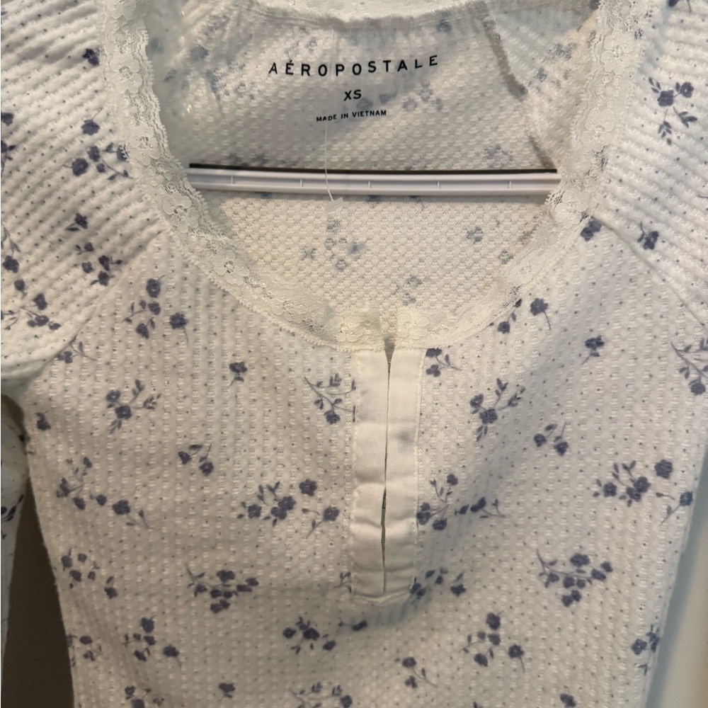 BRAND NEW! Aeropostale Long Sleeve Purple Flower Shirt